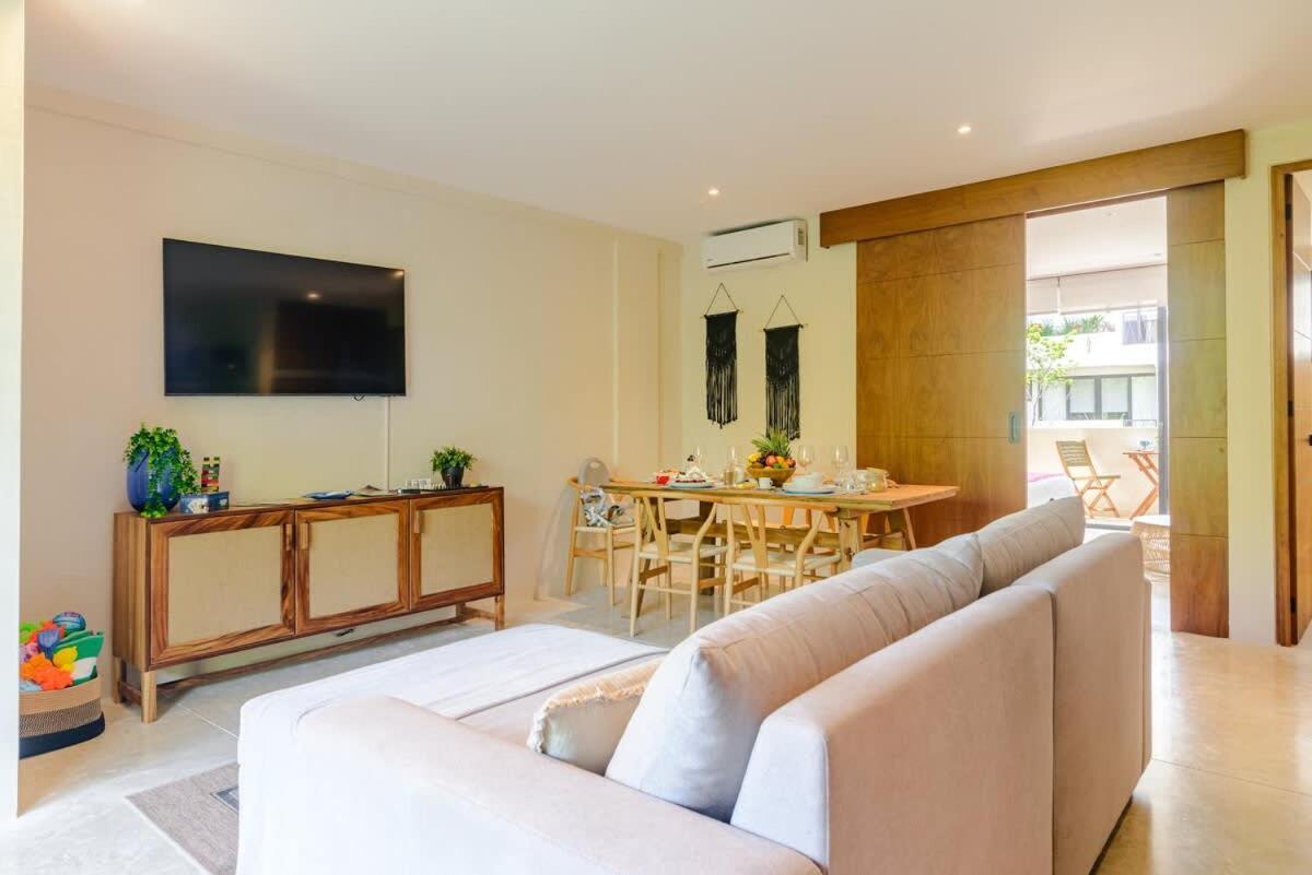 Apartment Ximbal 4 Guest Wifi Pool Gym Laundry *