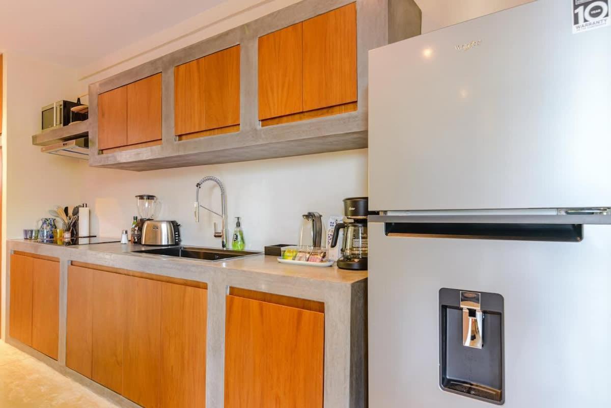 Apartment Ximbal 4 Guest Wifi Pool Gym Laundry *