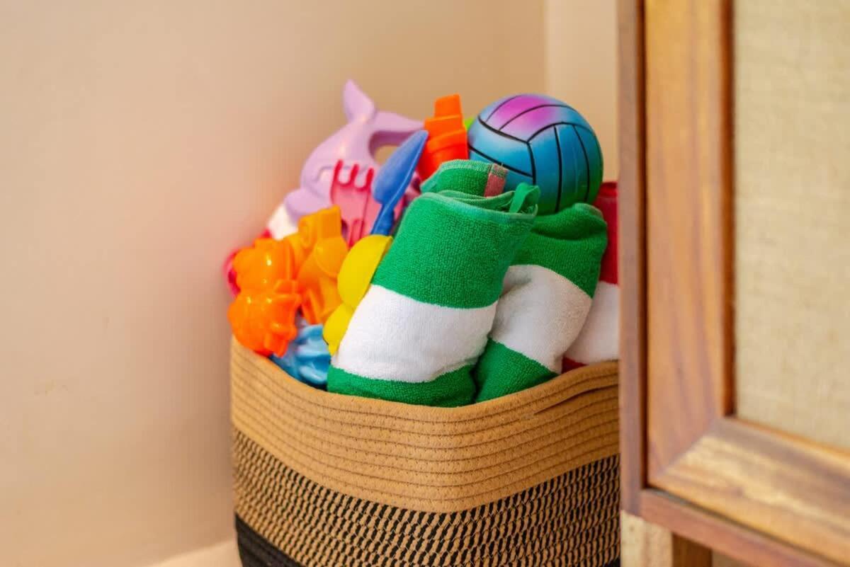 Ximbal 4 Guest Wifi Pool Gym Laundry